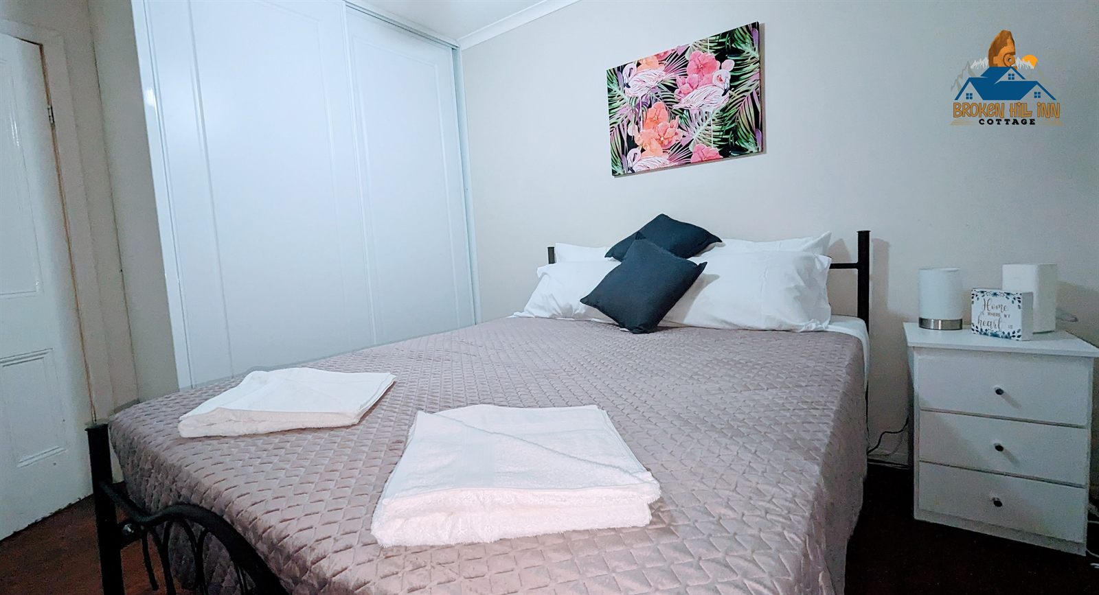 Broken Hill Inn Cottage