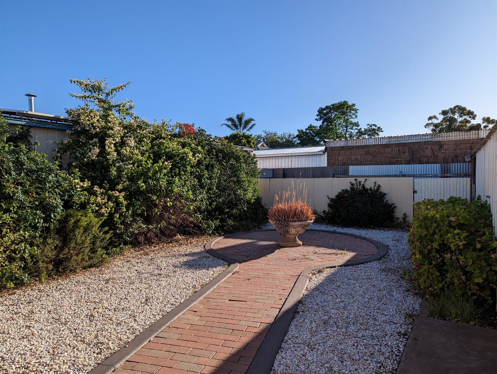 Broken Hill Inn Cottage